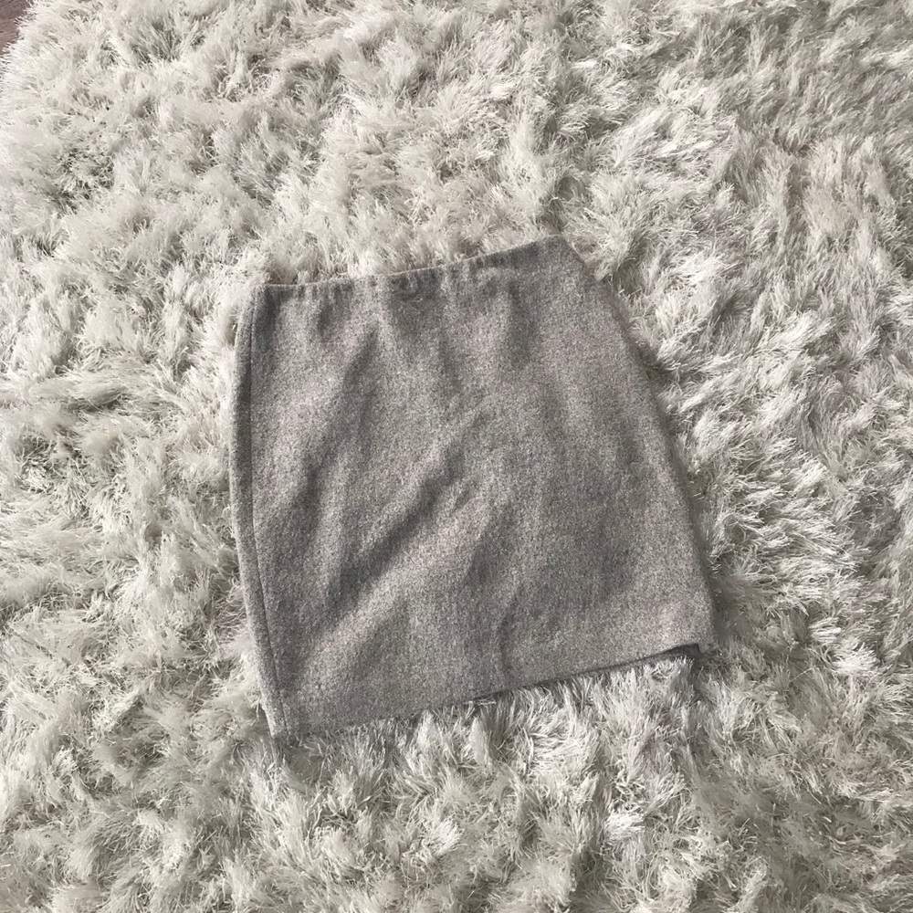 Ann Taylor Gray Sparkled Skirt Size 8